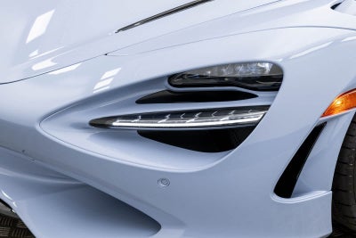 2026 McLaren 750S Base