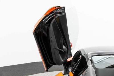 2025 McLaren 750S Spider