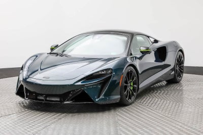 2026 McLaren Artura Base