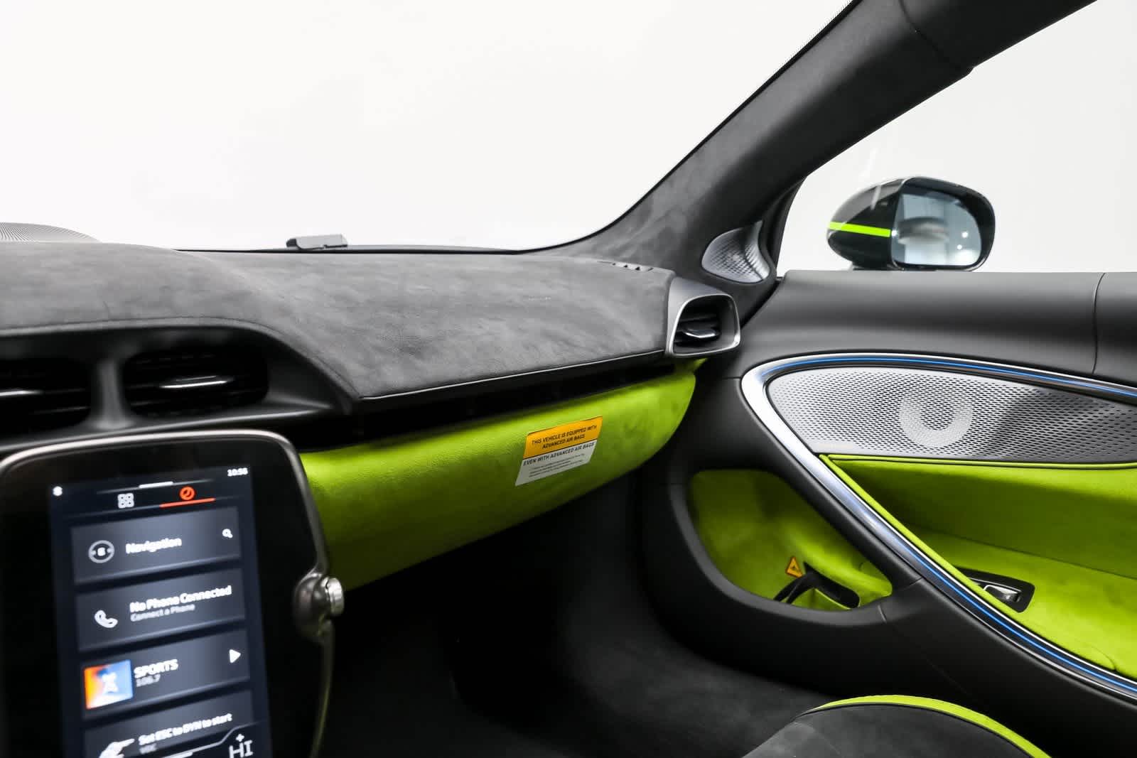 2026 McLaren Artura Base