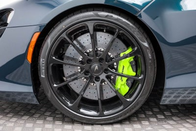 2026 McLaren Artura Base