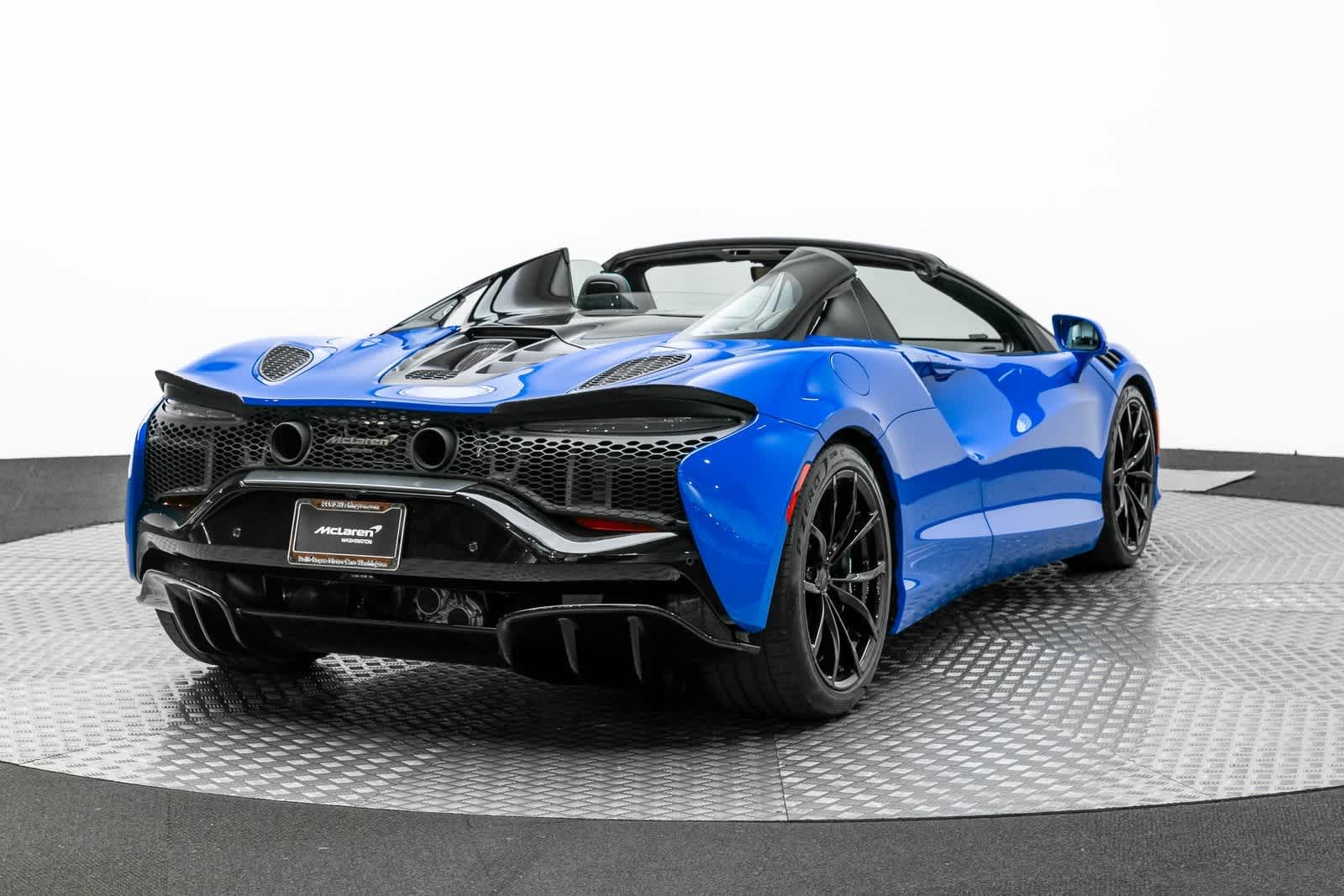 2025 McLaren Artura Spider