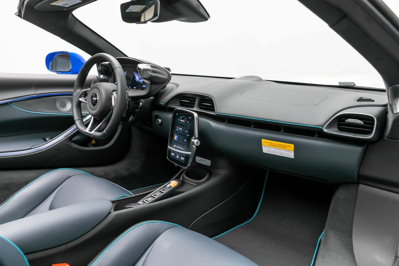 2025 McLaren Artura Spider