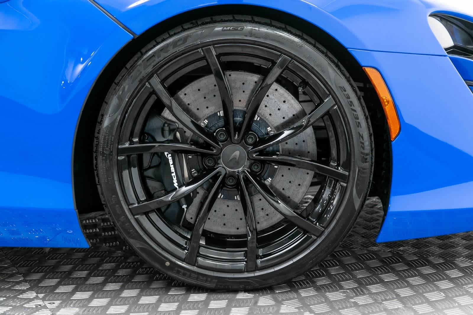 2025 McLaren Artura Spider