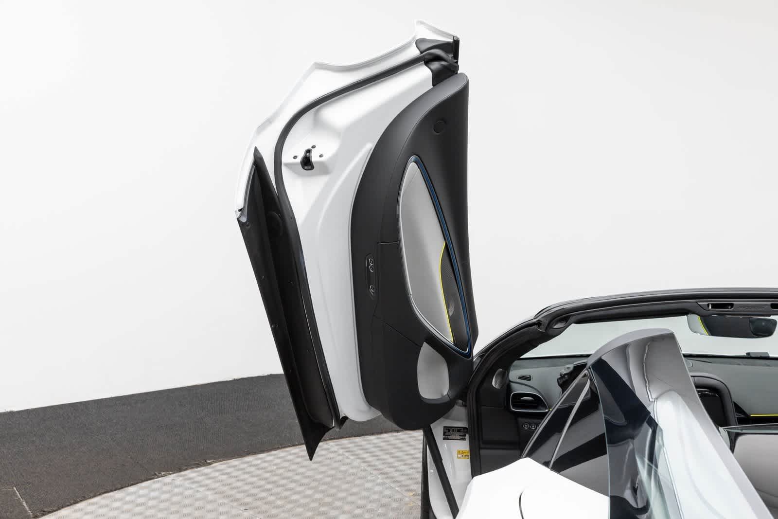 2026 McLaren Artura Spider