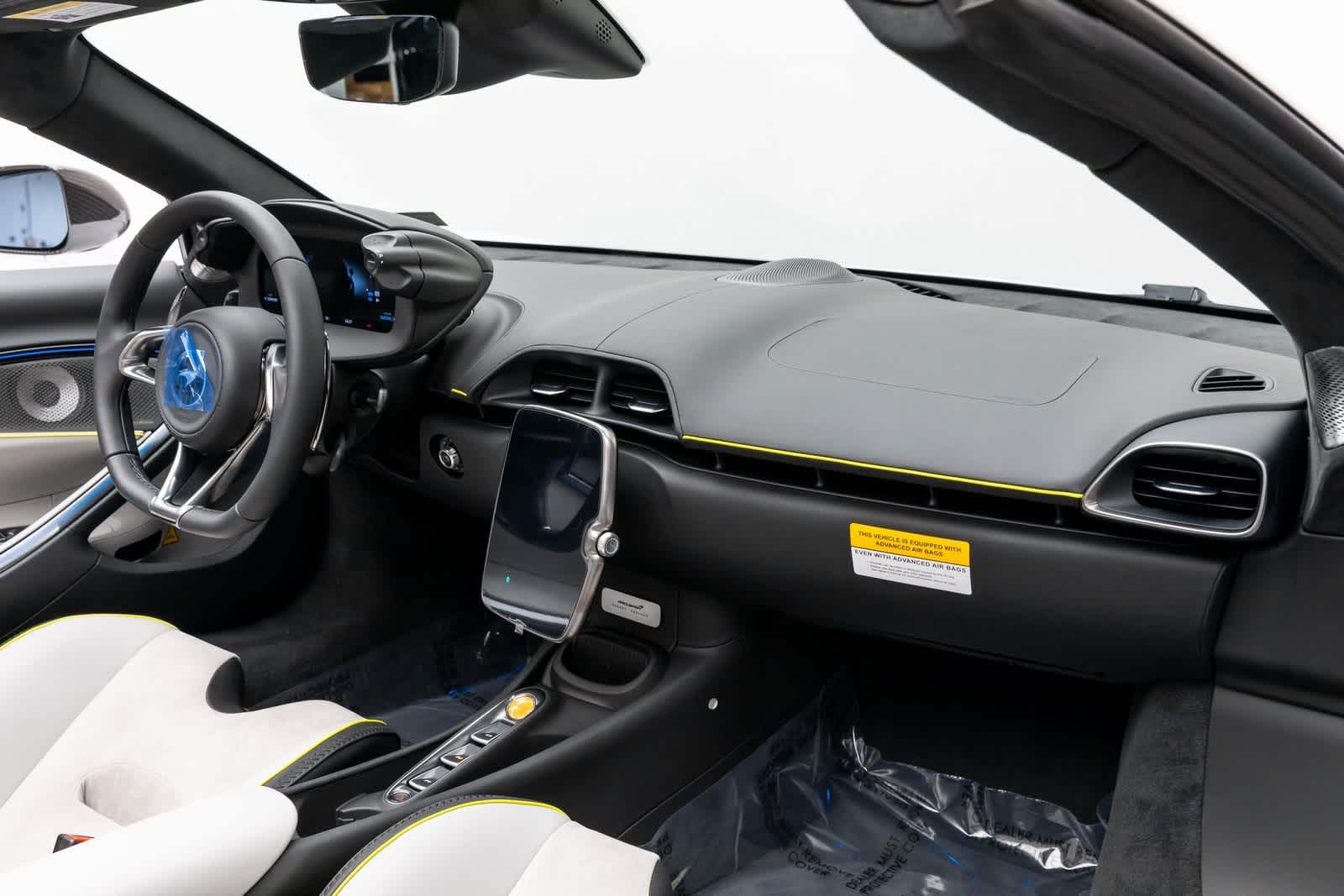 2026 McLaren Artura Spider