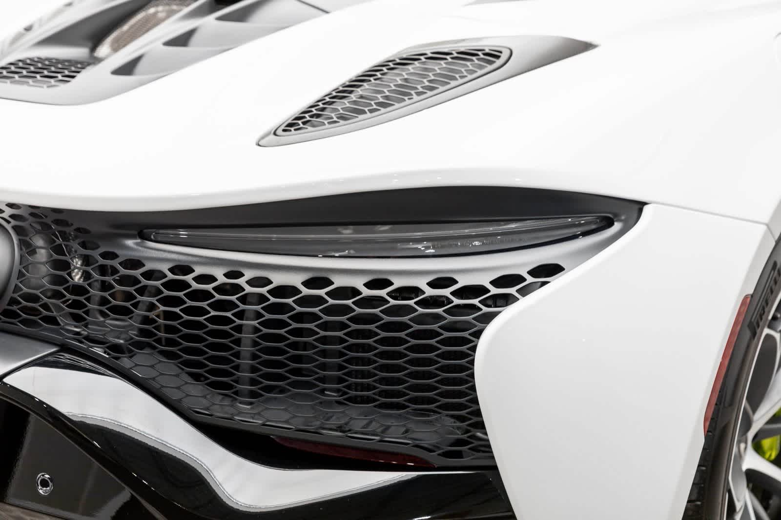 2026 McLaren Artura Spider