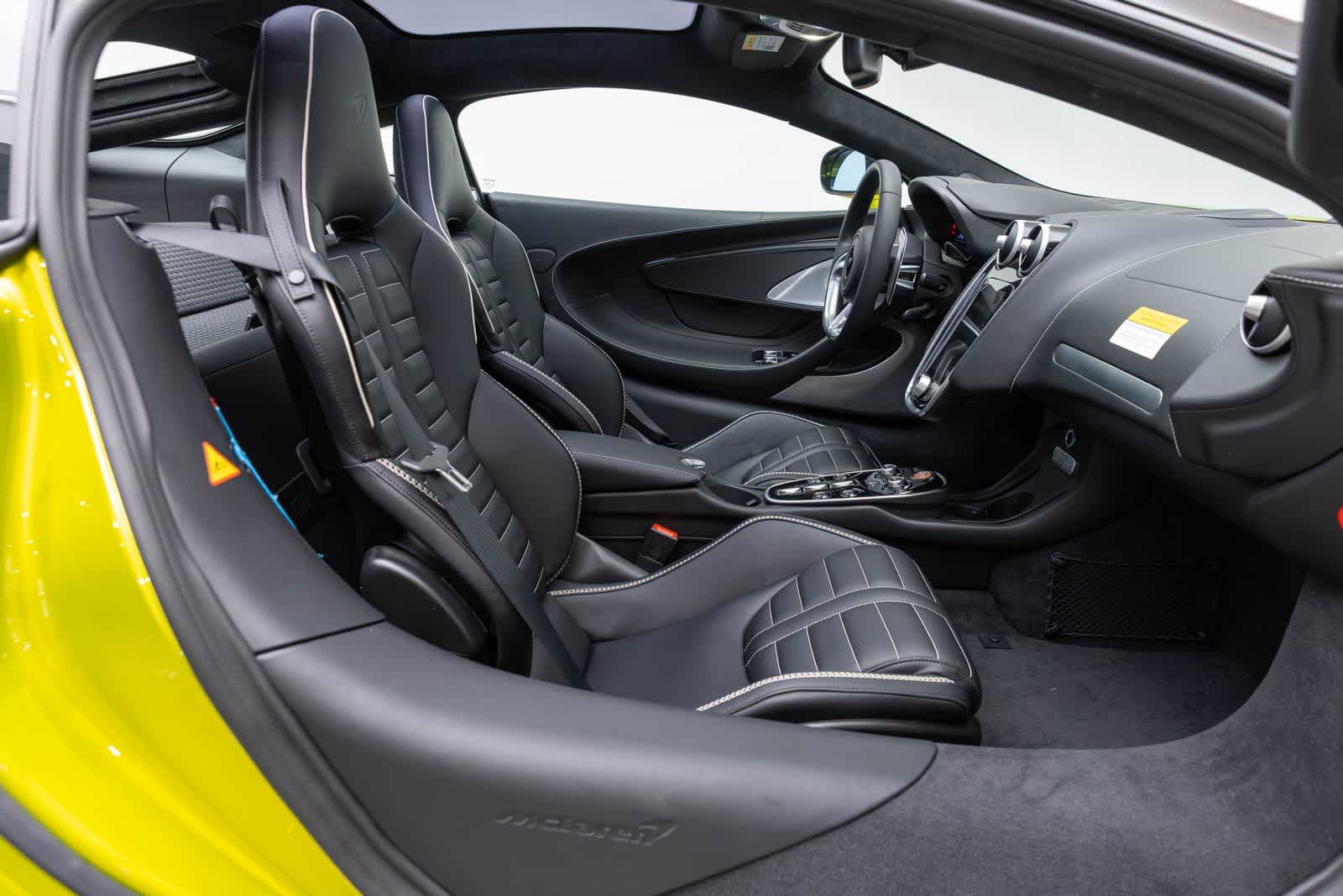 McLaren GTS Base 2027