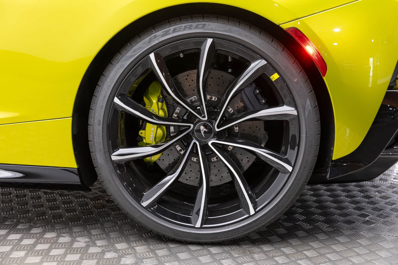 McLaren GTS Base 2027