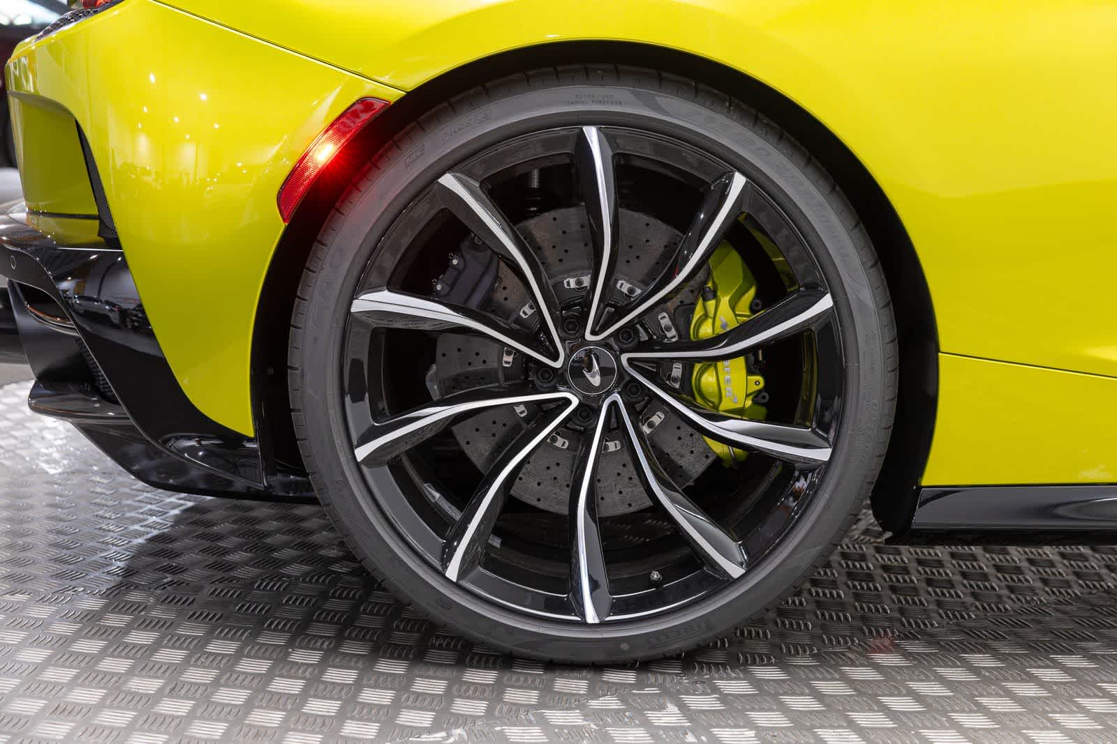 McLaren GTS Base 2027