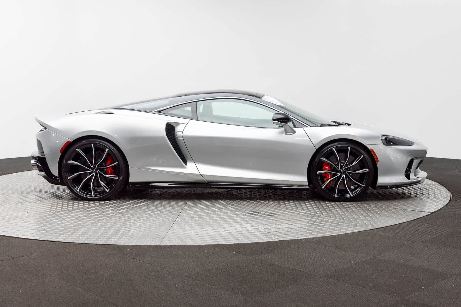 2025 McLaren GTS Base