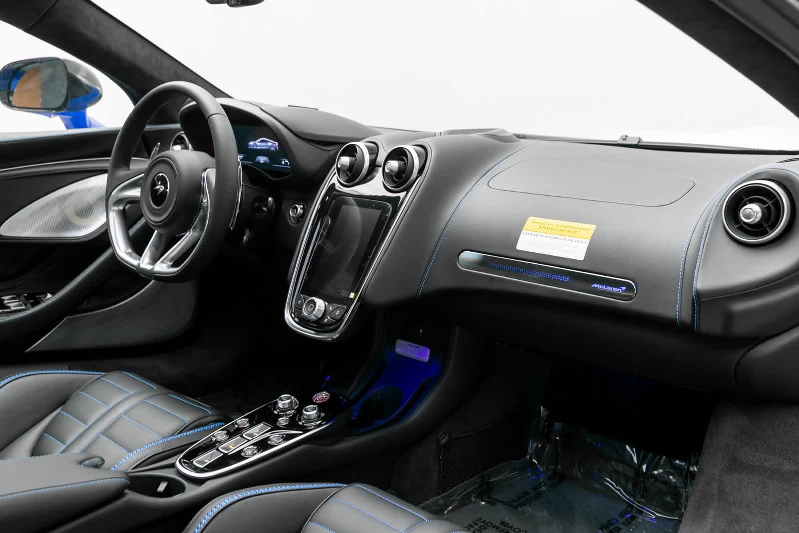 2025 McLaren GTS Base