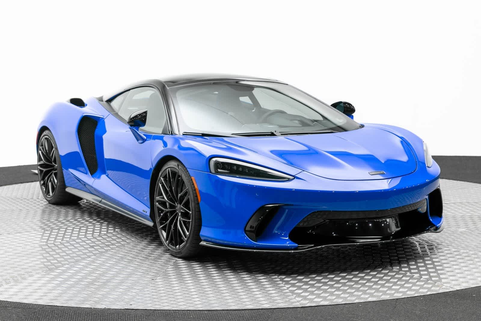 2025 McLaren GTS Base