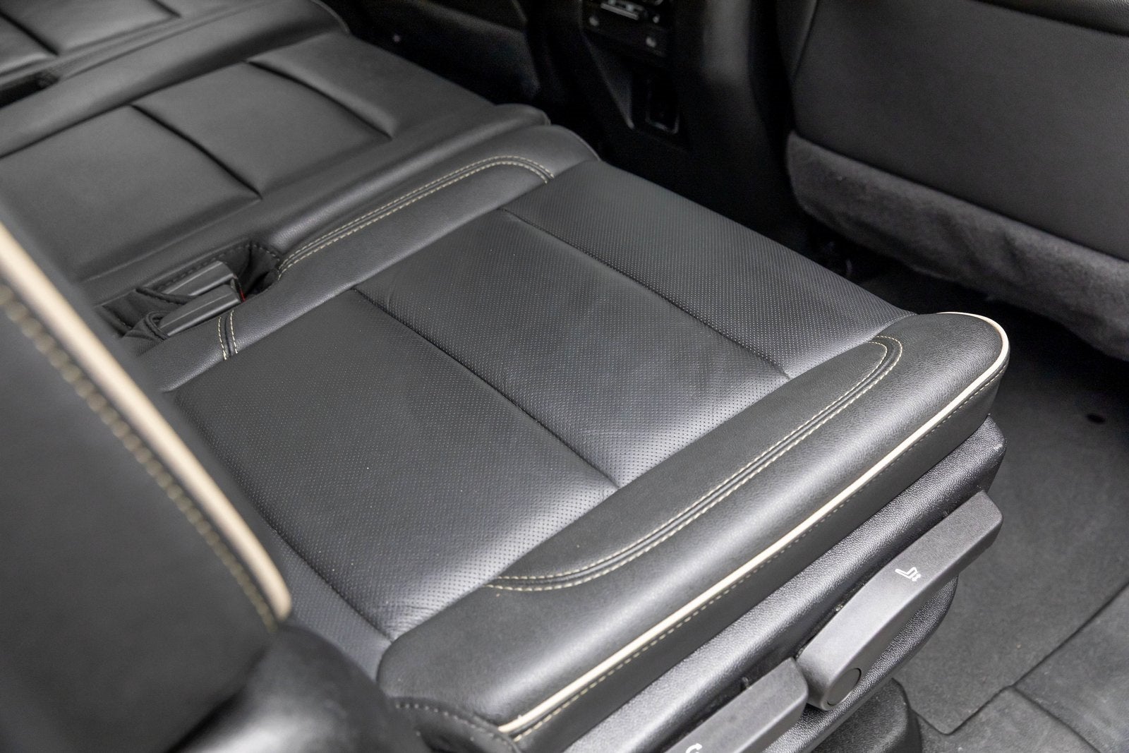 Chevrolet Suburban Premier 2024