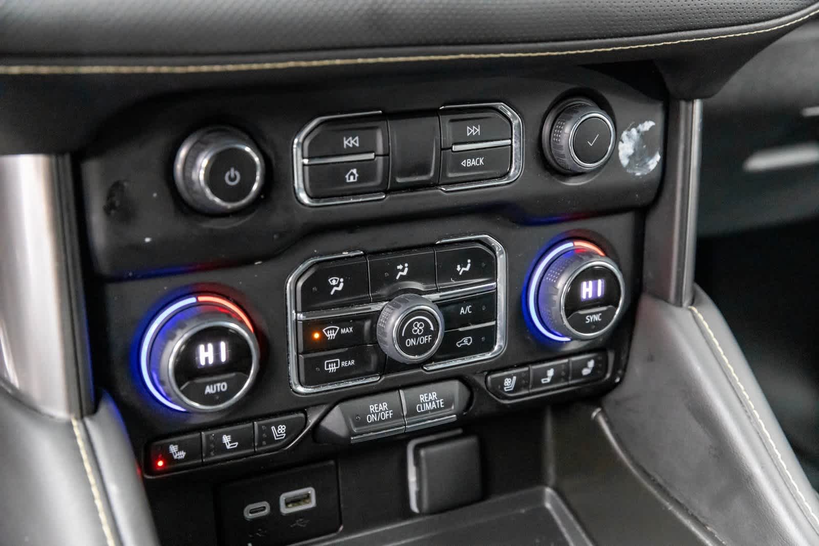 Chevrolet Suburban Premier 2024