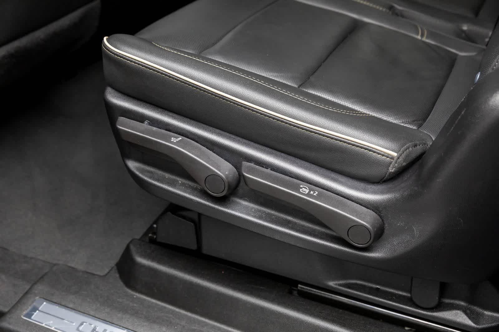 Chevrolet Suburban Premier 2024