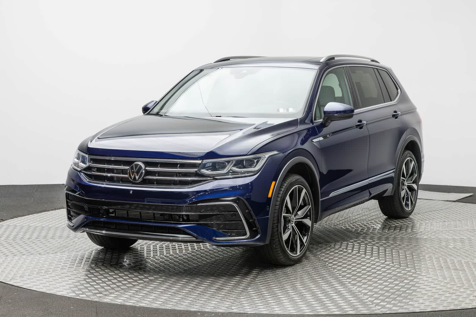 Volkswagen Tiguan SEL R-Line 2023