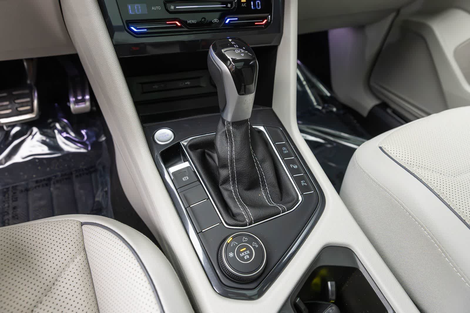 Volkswagen Tiguan SEL R-Line 2023