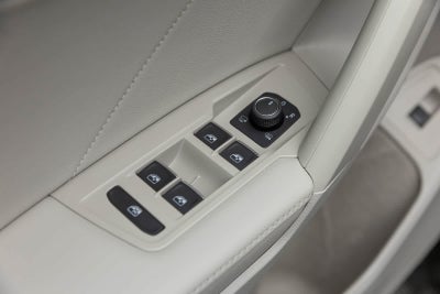 Volkswagen Tiguan SEL R-Line 2023