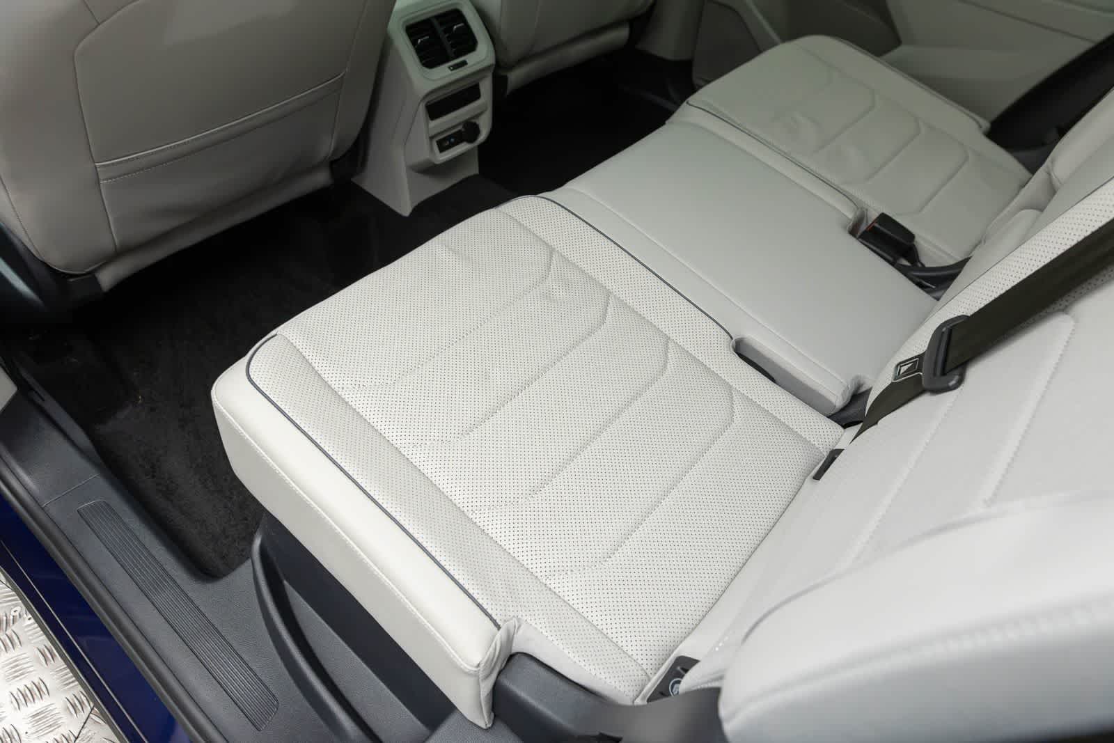 Volkswagen Tiguan SEL R-Line 2023