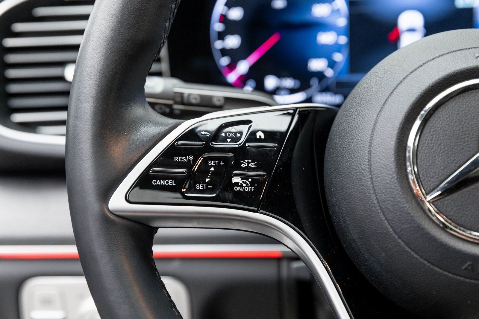 Mercedes-Benz GLE 450e 2025 GLE 450e