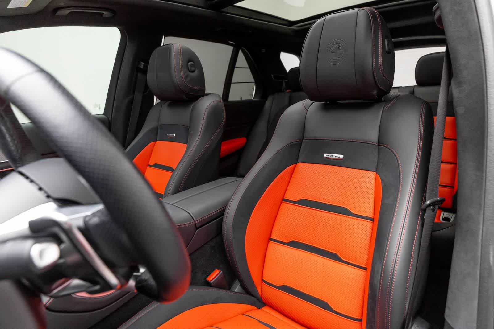 Mercedes-Benz AMG® GLE 63 y GLE 63 S de 2025