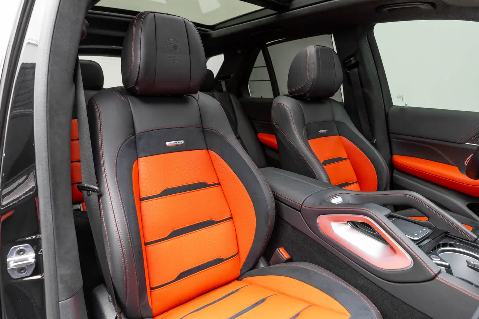 Mercedes-Benz AMG® GLE 63 y GLE 63 S de 2025
