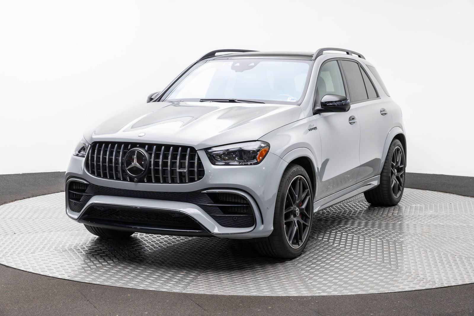 Mercedes-Benz AMG® GLE 63 y GLE 63 S de 2025