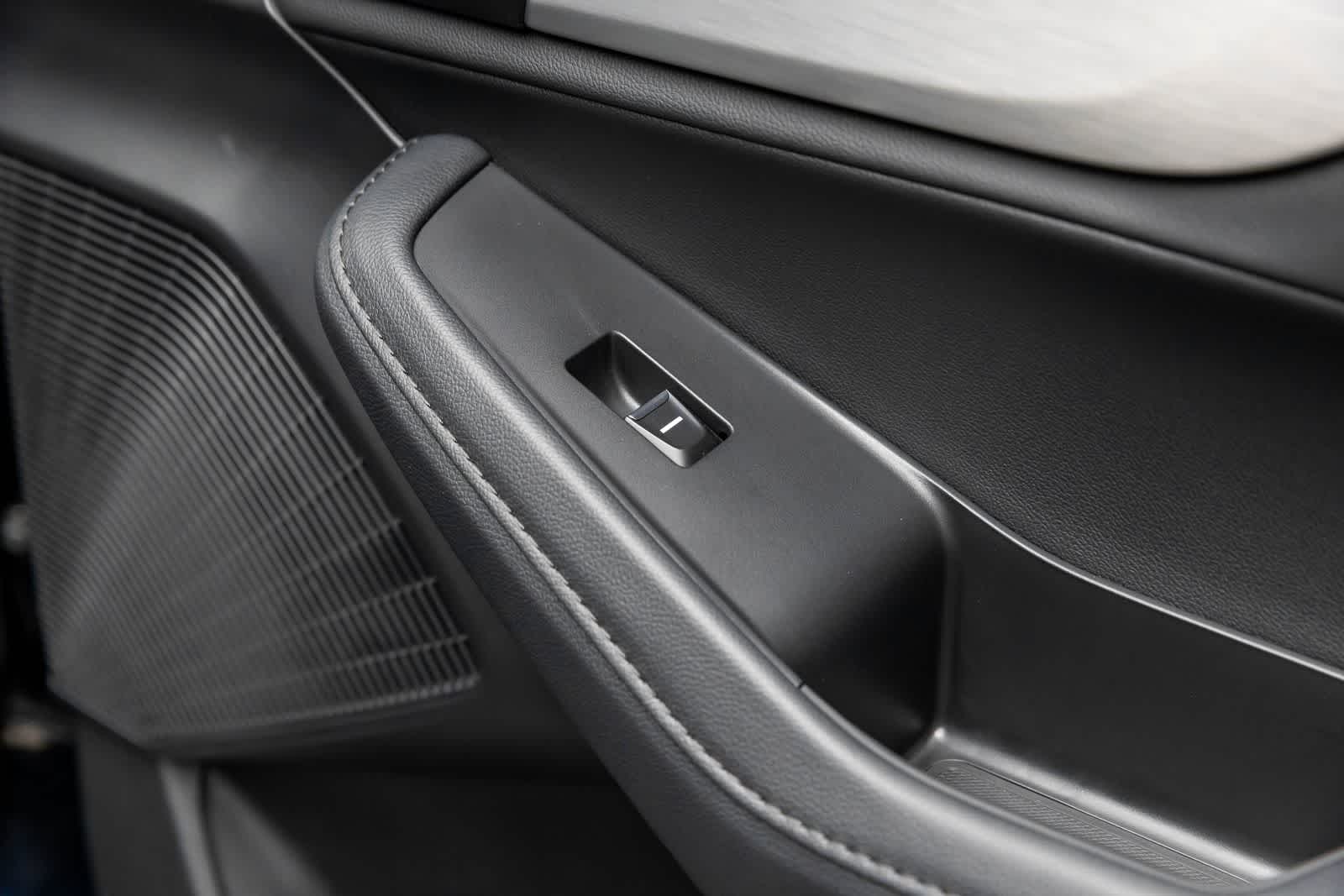 Acura MDX SH-AWD 2023