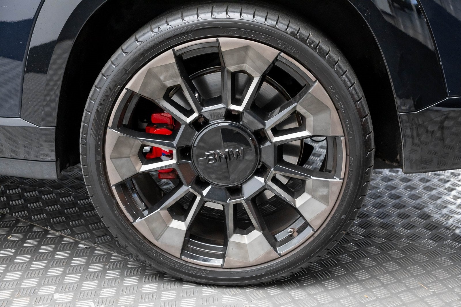 2024 BMW XM Sports Activity Vehicle