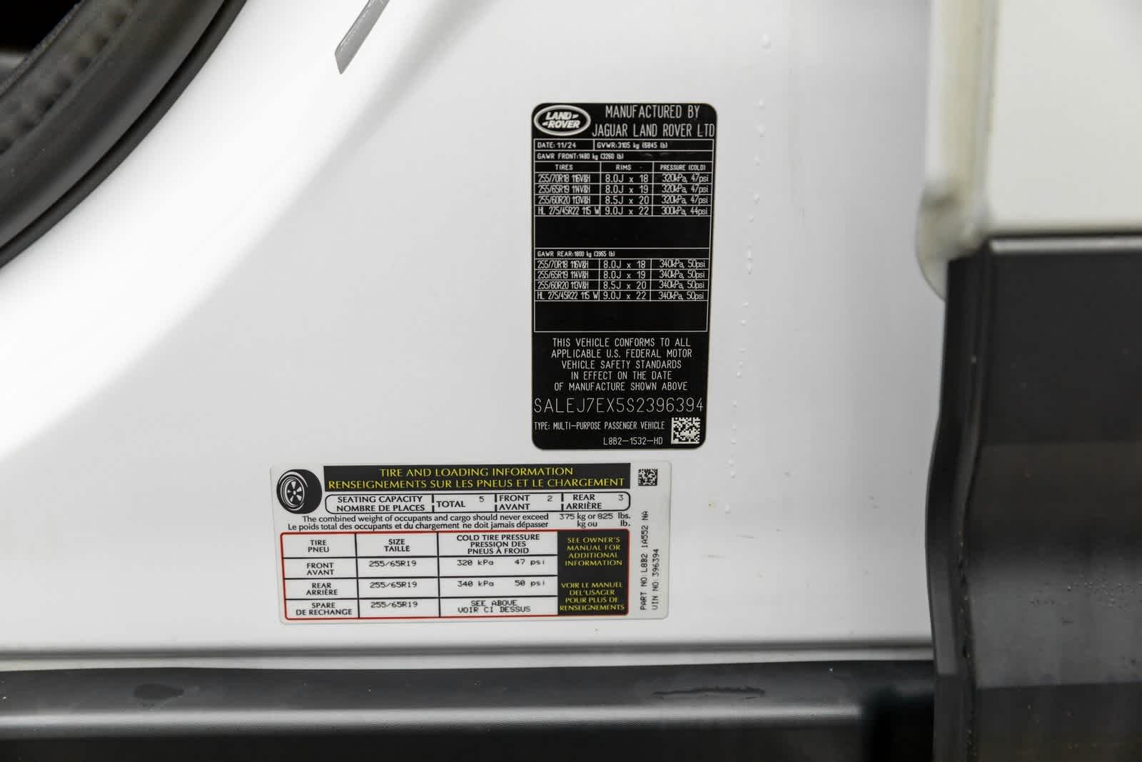 Land Rover Defender S 2025