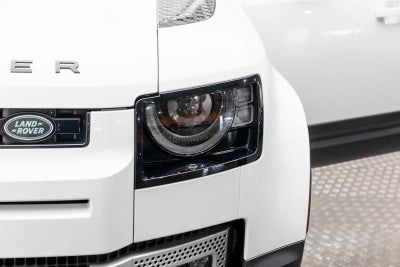 Land Rover Defender S 2025