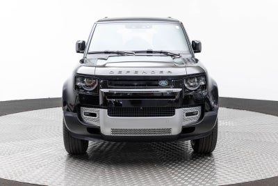 Land Rover Defender S 2025