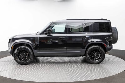 Land Rover Defender S 2025