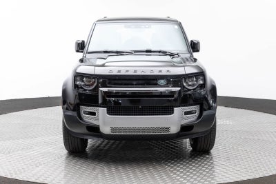 Land Rover Defender S 2025