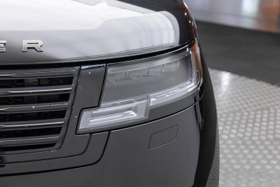 Land Rover Range Rover SV 2025
