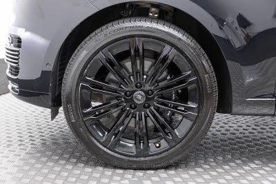 Land Rover Range Rover SV 2025