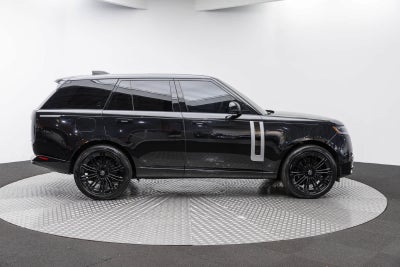 Land Rover Range Rover SV 2025