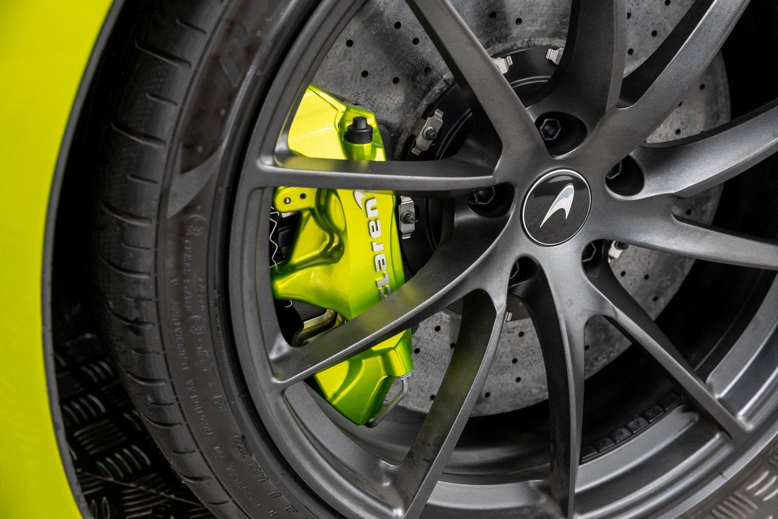 2023 McLaren 720S Spider