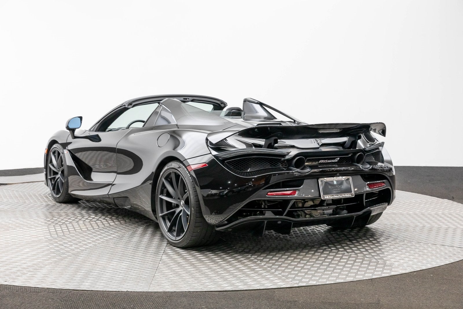 2023 McLaren 720S Spider