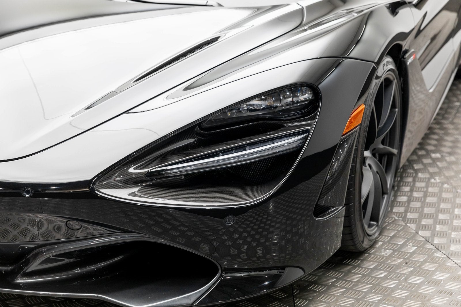 2023 McLaren 720S Spider