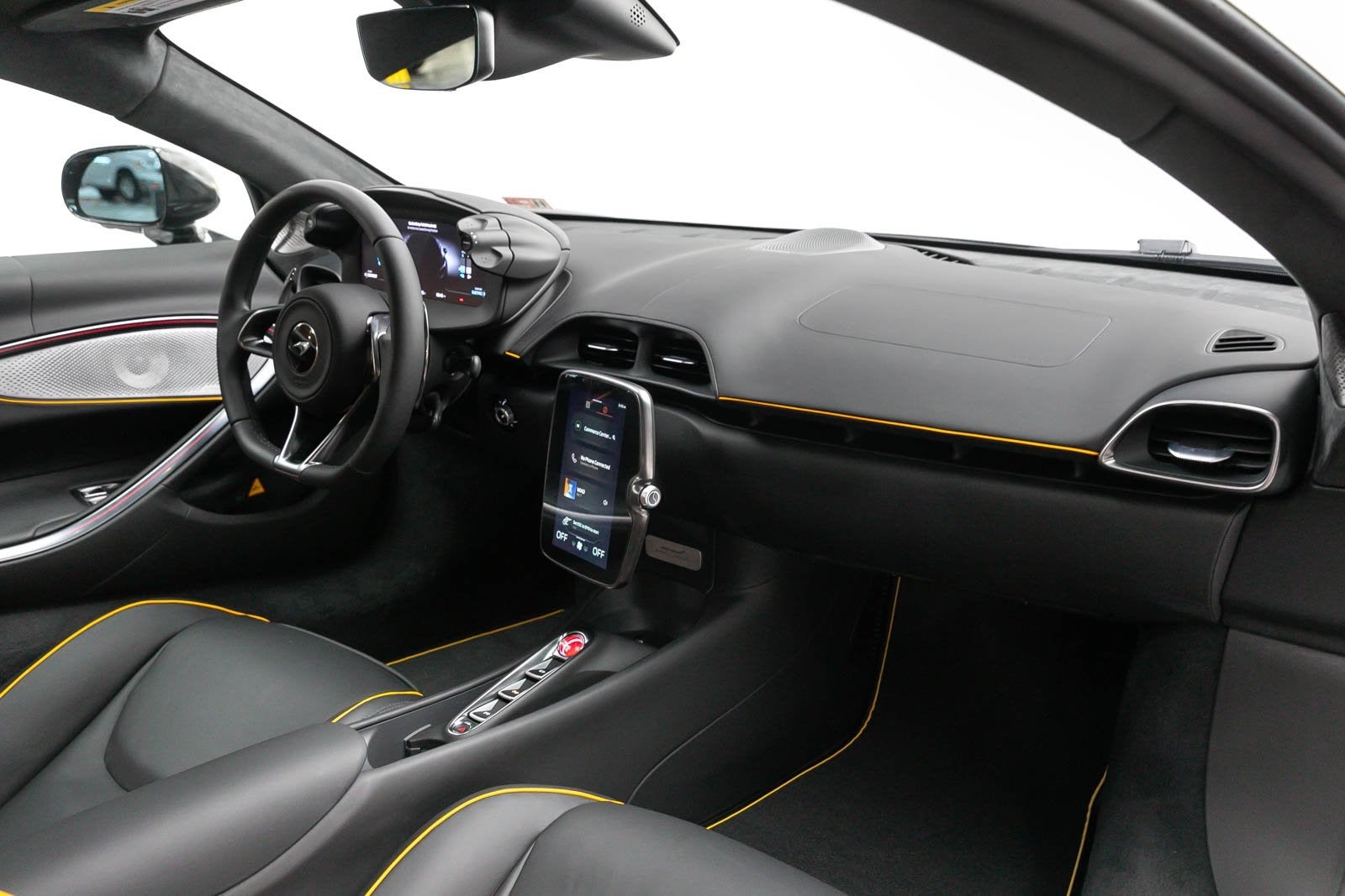 McLaren Artura Coupé 2023