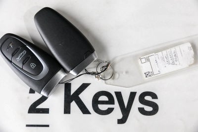 McLaren Artura Coupé 2023