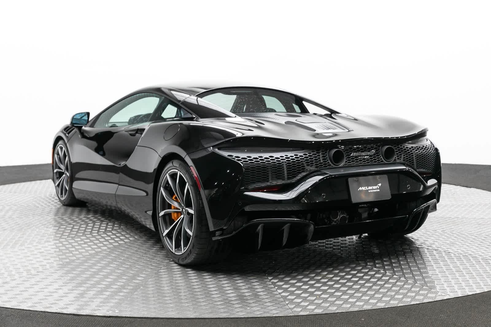 McLaren Artura Coupé 2023