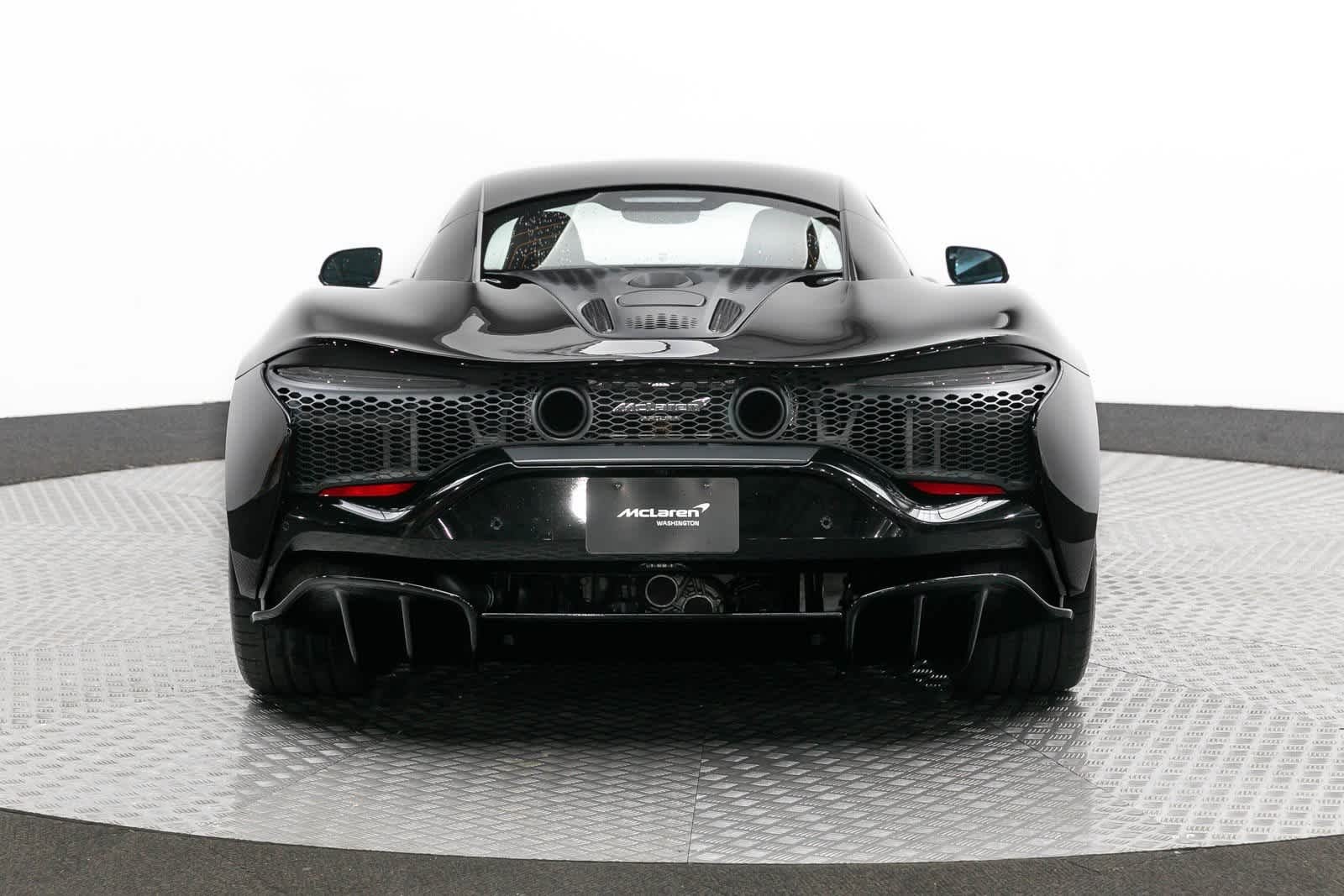 McLaren Artura Coupé 2023