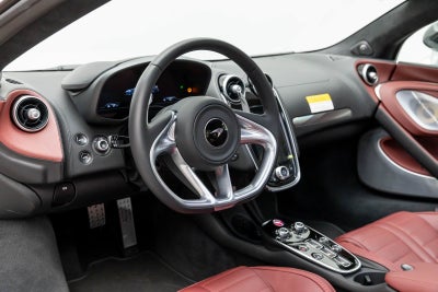 McLaren GTS Coupé 2025