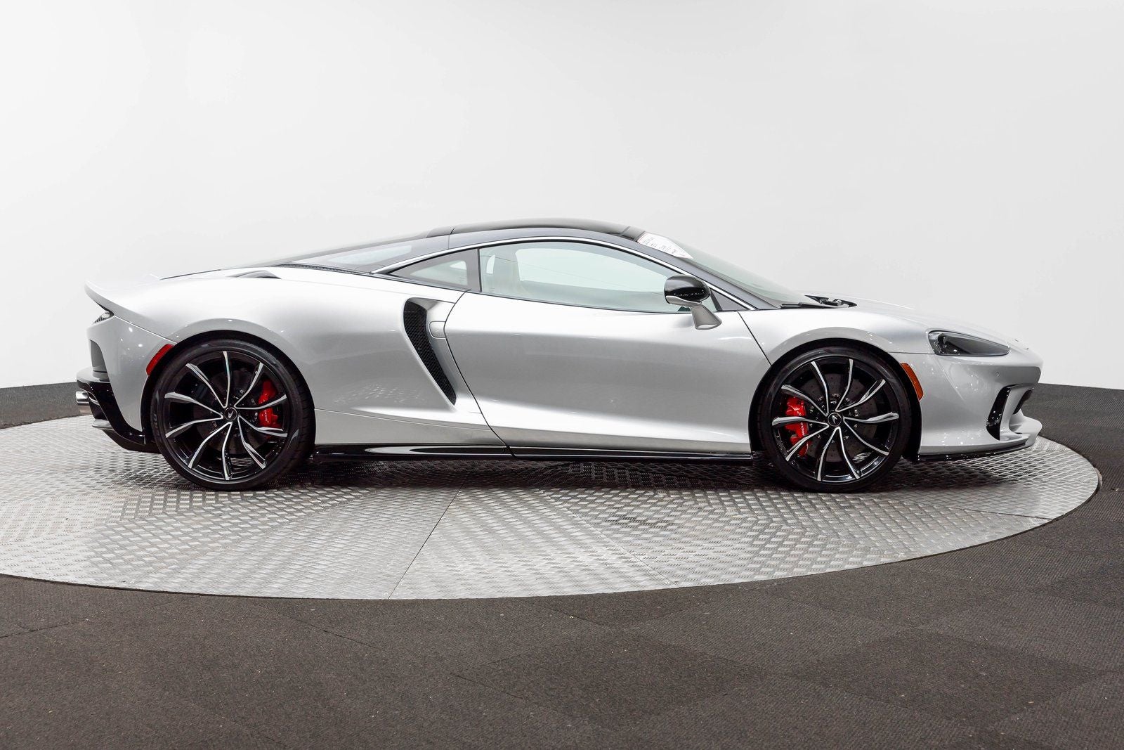 McLaren GTS Coupé 2025