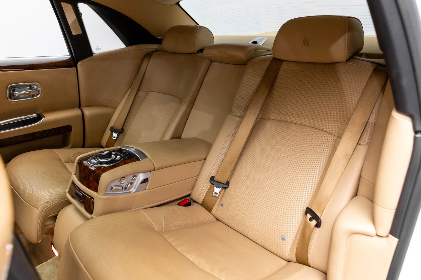 Rolls-Royce Ghost de 4 puertas de 2011