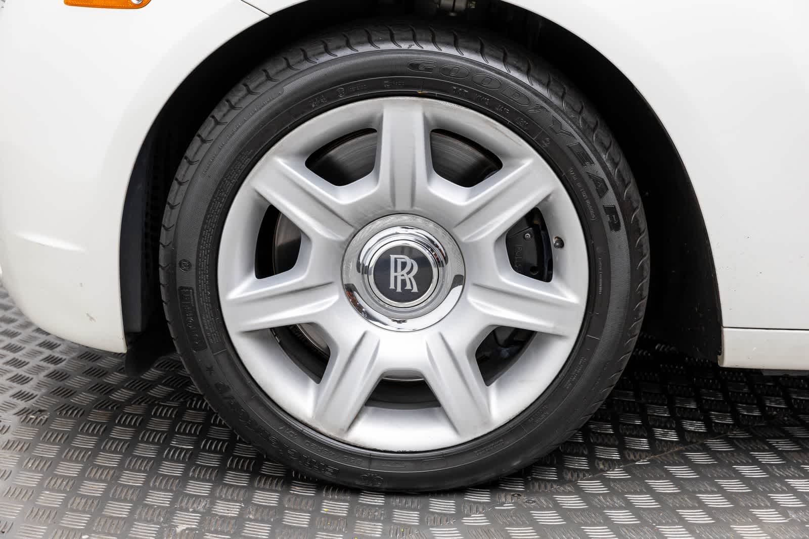 Rolls-Royce Ghost de 4 puertas de 2011