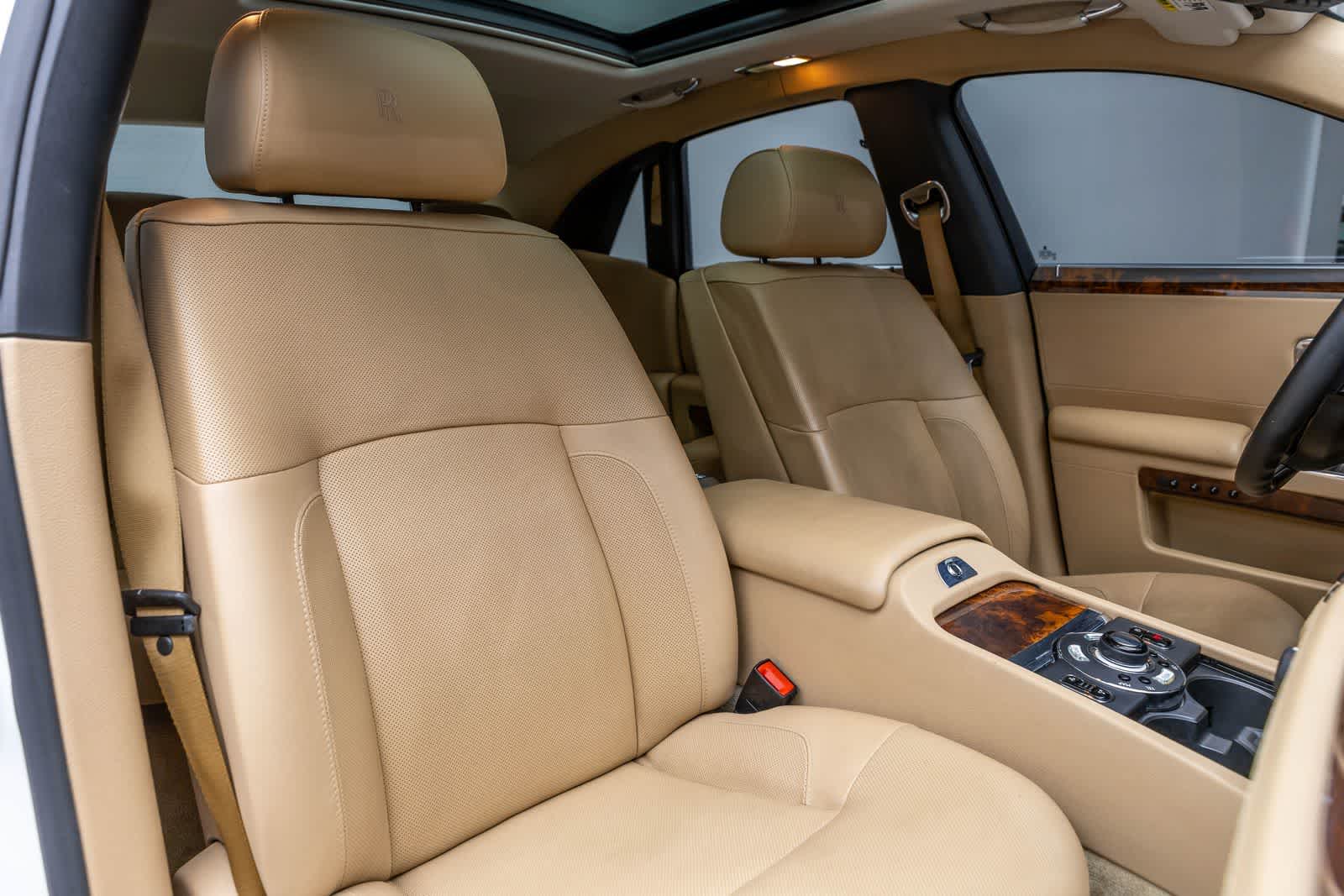 Rolls-Royce Ghost de 4 puertas de 2011